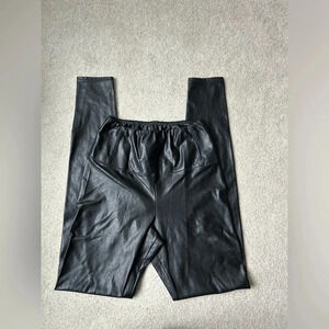 Aritzia Wilfred Daria vegan leather pant